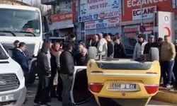 Elazığ’da Beton Mikseri İle Çarpışan Taksi Ters Döndü