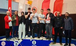 Elazığlı Gençler Adana’da Kürsüye Damga Vurdu