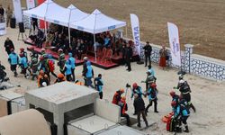 Elazığ’da Eğitim Parkuru Hizmete Açıldı, İlk Deprem Tatbikatı Yapıldı