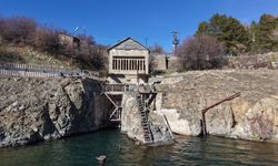 Başkan Bozcan: "Elazığ'ın ilk hidroelektrik santrali Hazar Gölü'nün kurtuluşu olabilir"