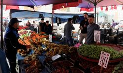 Pazar Yerlerinde Denetimler Devam Ediyor