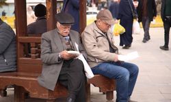 Elazığ’da Meydanda Sessiz Okuma Etkinliği