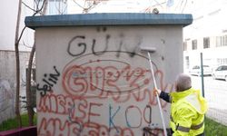 Duvar Yazıları Temizleniyor