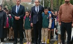 Kovancılar’da Duygusal Anma! Öğretmen Ve Öğrenciler Unutulmadı