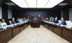 Elazığ’da İstihdam Masaya Yatırıldı: Vali Hatipoğlu’ndan Kritik Mesaj