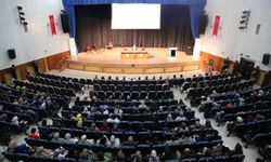Fırat Üniversitesinde Anlamlı Buluşma: “Peygamber Ahlâkıyla Geleceği İnşa”