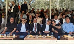 Elazığ Protokolü Takımını Yalnız Bırakmadı