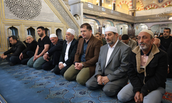 Bayram namazında camiler doldu
