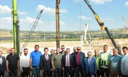 Milletvekili Keleş, Yeni Fırat Üniversitesi Hastanesi İnşaatında İncelemelerde Bulundu