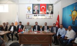 AK Parti Heyeti Akçakiraz’da Vatandaşlarla Buluştu