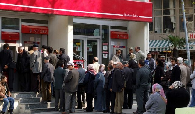 Şehir Merkezinde ATM Sıkıntısı