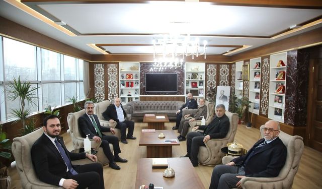 Ticaret Borsası’ndan AK Parti İl Başkanlığı’na Ziyaret