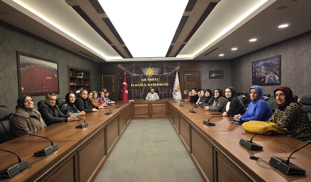 Ak Parti’den İhtiyaç Sahiplerine Vefa ve Dayanışma Programı