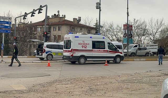 Elazığ'da zincirleme trafik kazası: 1 yaralı