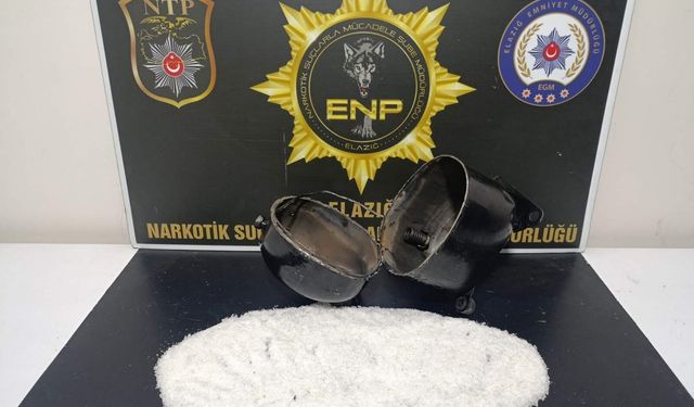 Buzdolabı kompresörüne saklanan uyuşturucuyu narkotik köpeği buldu