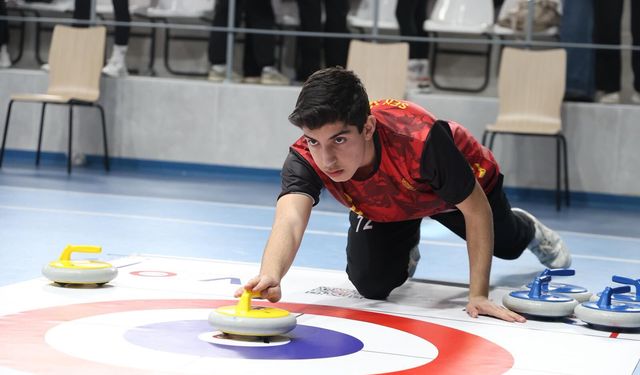 Elazığ, Floor Curling Gençler Grup Müsabakalarına Ev Sahipliği Yaptı