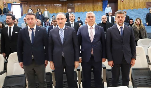 Fırat Üniversitesinde Patent Başarısı Gösteren Akademisyenlere Teşekkür Belgesi