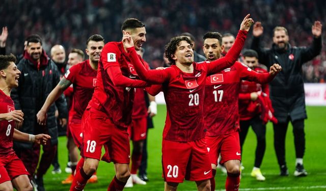 Elazığ Valisi Hatipoğlu’ndan Ay-Yıldızlılara Tebrik