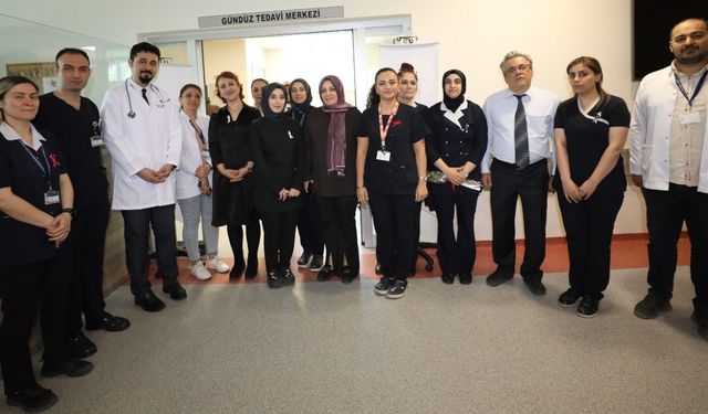 Elazığ'da kanser hastalarına moral verildi