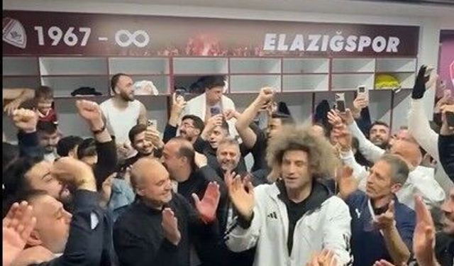 Elazığspor’dan Davul Klarnet Eşliğinde Kutlama