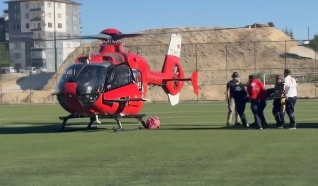 Malatya'da ambulans helikopter 78 yaşındaki hasta için havalandı