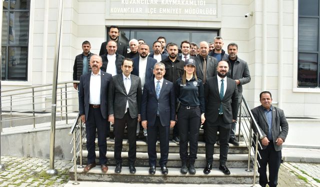 Milletvekili Keleş, Kovancılar’da Vatandaş ve Esnafla Buluştu