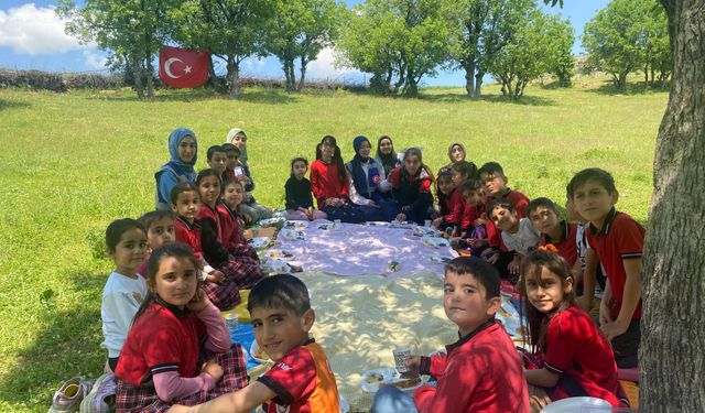 Arıcak'ta İyilik Projesi Sürüyor
