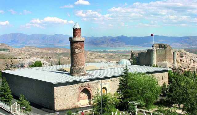 Elazığ'da Bugün Hava Nasıl Olacak? ( 4 Mayıs 2026)