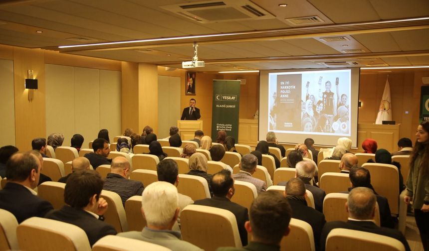 AK Parti Elazığ Teşkilatından Madde Bağımlılığıyla Mücadele Vurgusu