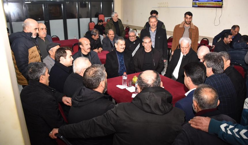 Milletvekili Keleş’ten Çay Ocaklarında Sohbet