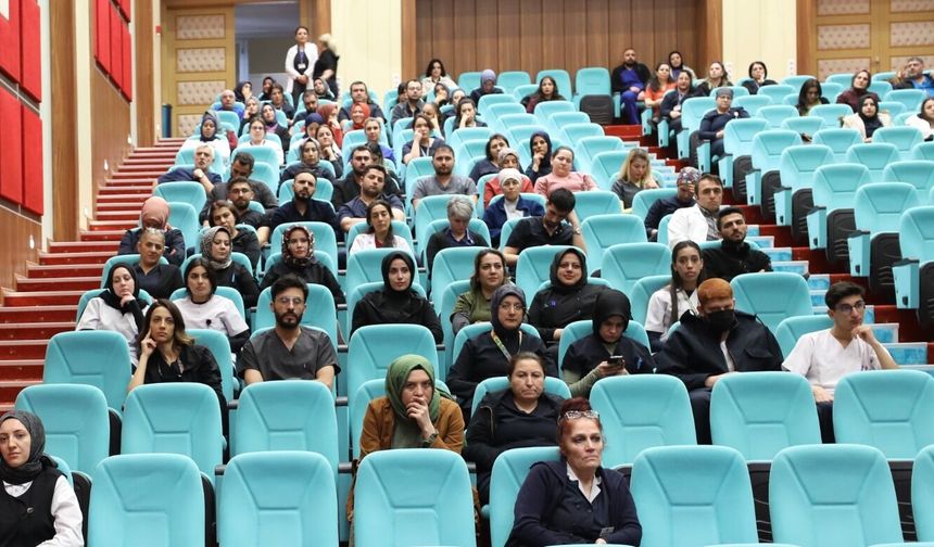 “Çocuğunuz Göz Teması Kurmuyorsa Dikkat”