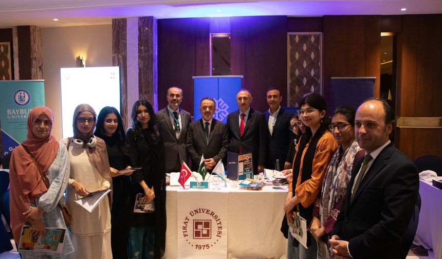 Fırat Üniversitesi Pakistan’da Tanıtıldı