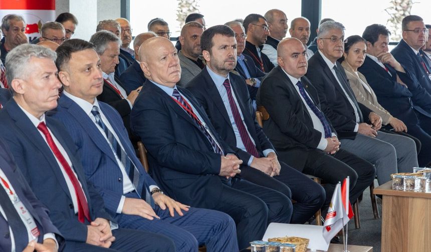 Dijital Devlerin Gölgesinde Basın Uyarısı