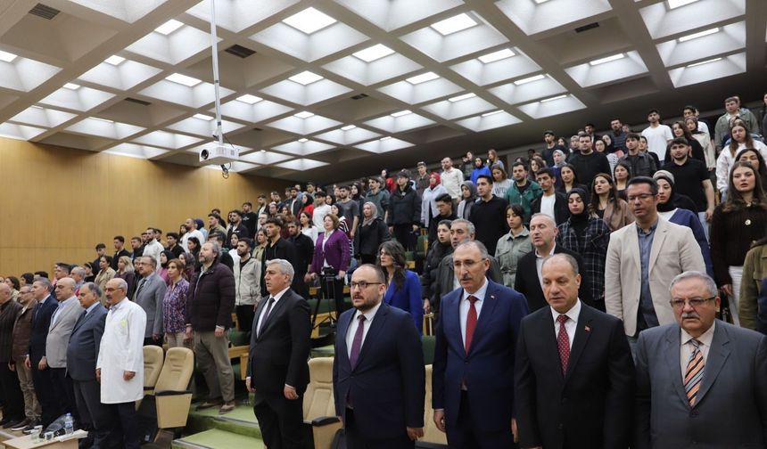 FÜ'de “Malazgirt’i Yeniden Keşfetmek” Konferansı