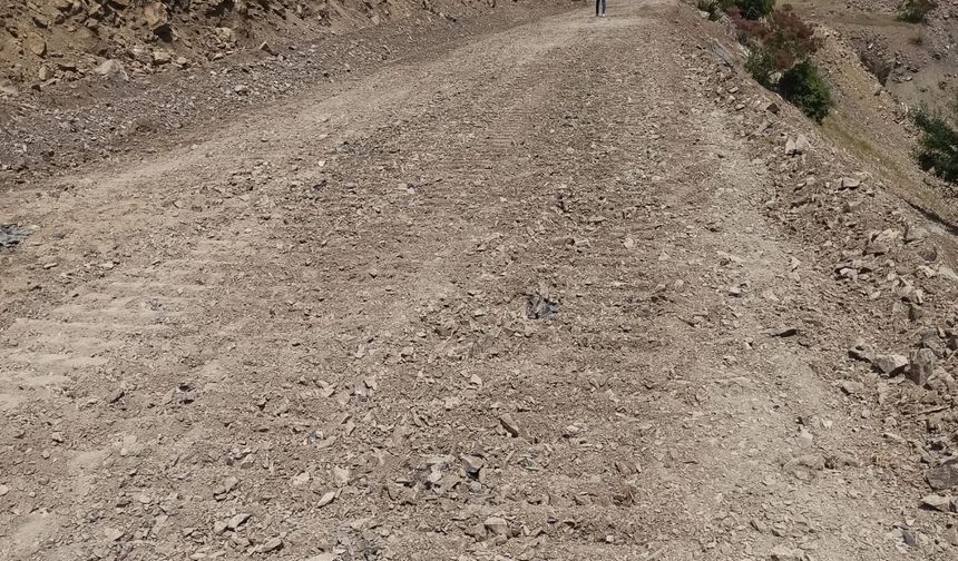 Gökdere-Beyhan sahil yolunda çalışmalar başladı
