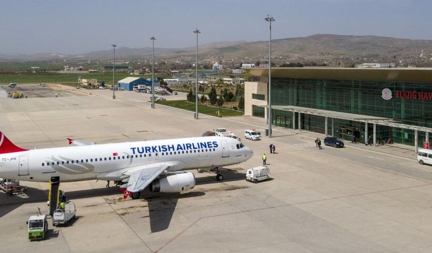 Elazığ Havalimanı Yolcu Trafiğinde Yüzleri Güldüren Artış