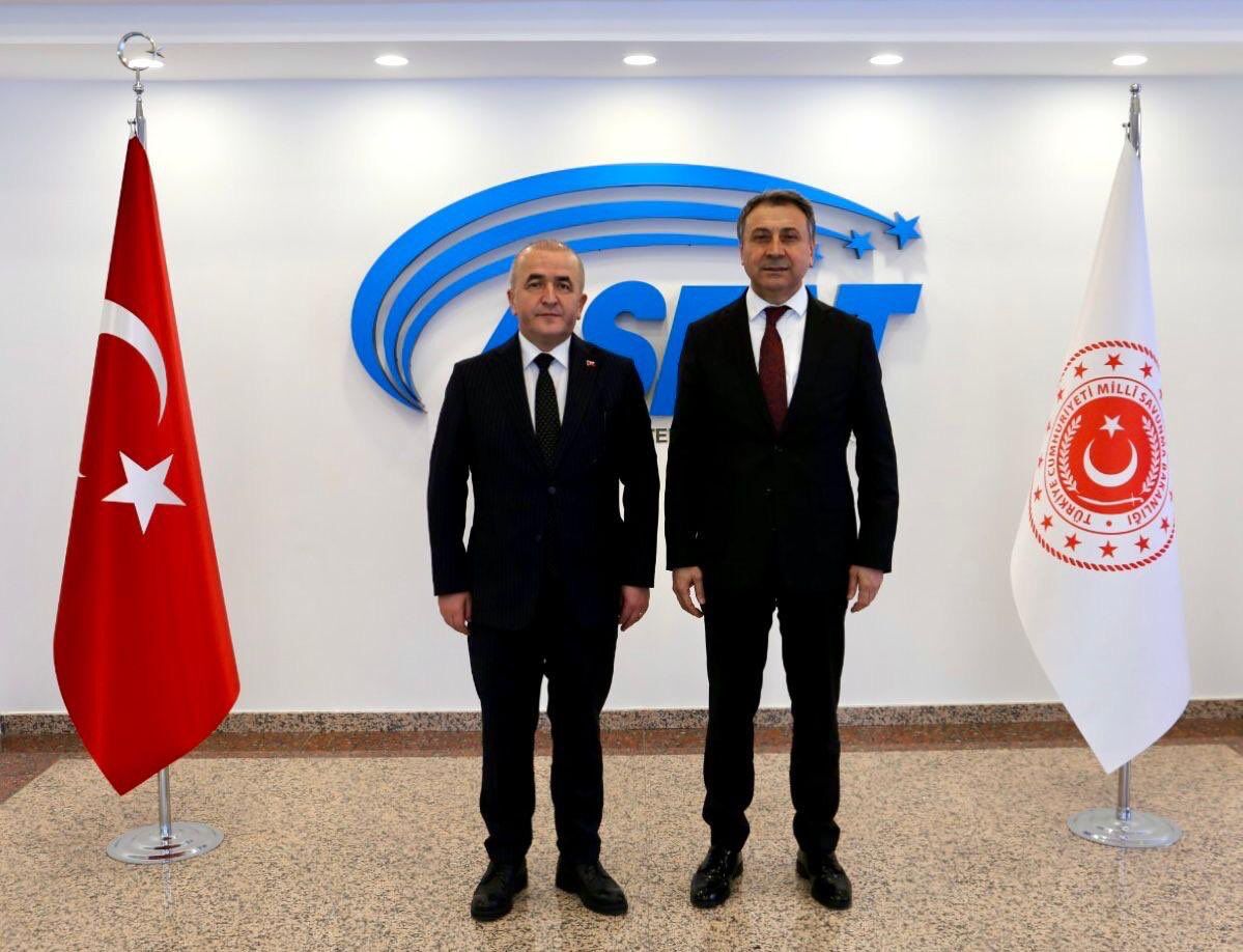 1B8B8F41 A503 4436 B8Bc 5D3D0814Ff1A