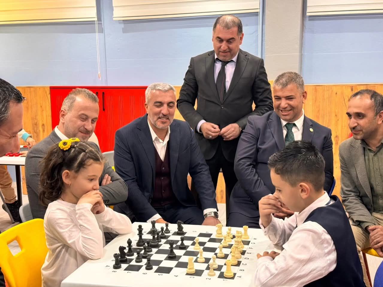 E18D3729 69A3 49D5 820D 828Dab9B4D23