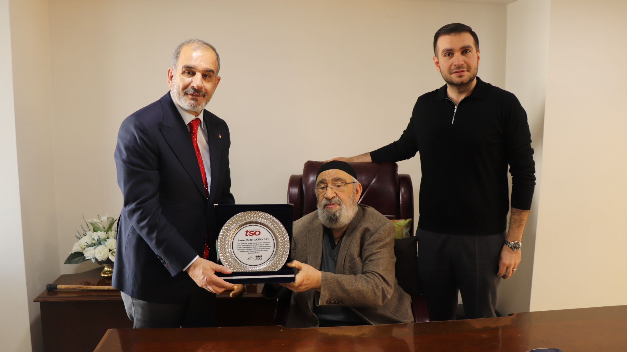 Başkan Alan’dan Bedri Açıkkapı’ya Anlamlı Vefa