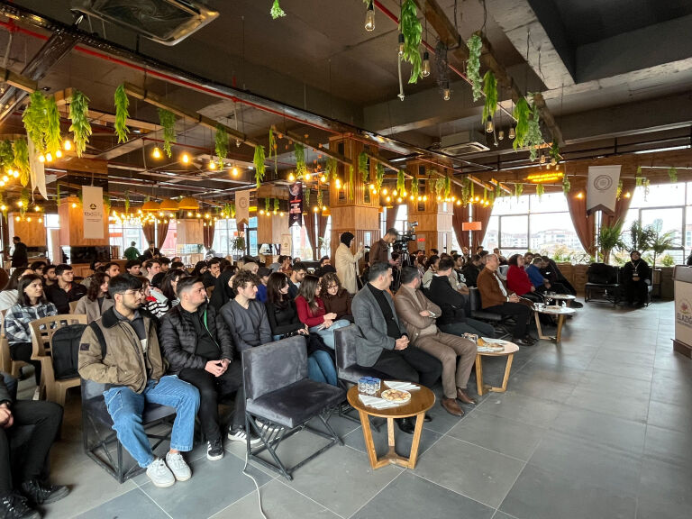 Whatsapp Image 2026 03 10 At 13.33.37 (2)