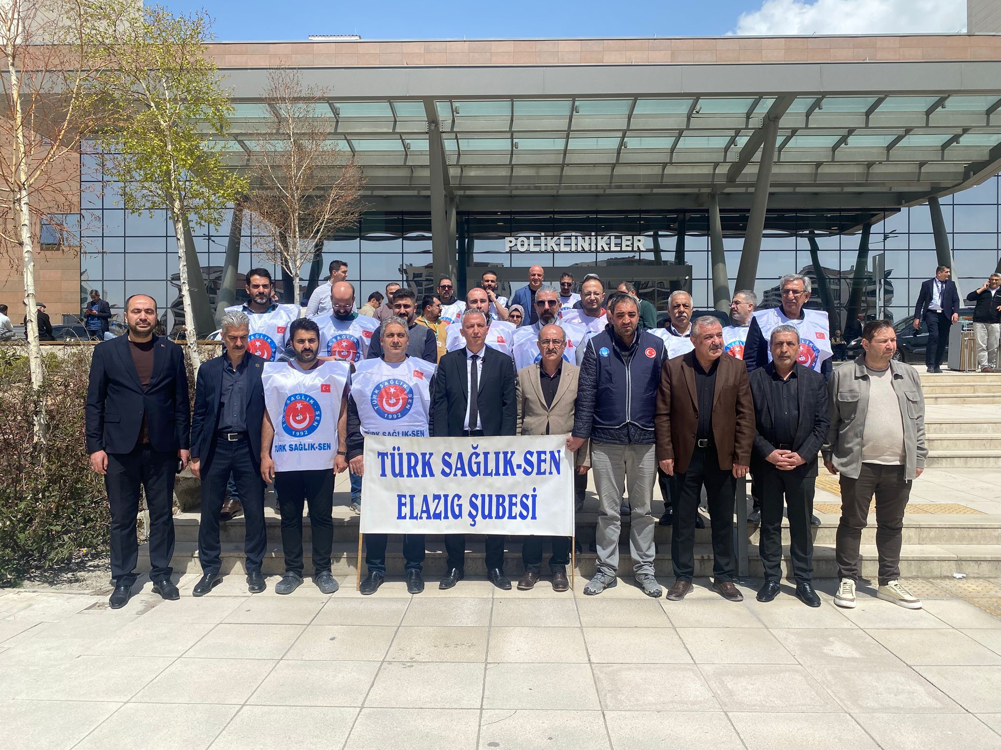 Whatsapp Image 2026 04 16 At 13.18.01 (3)