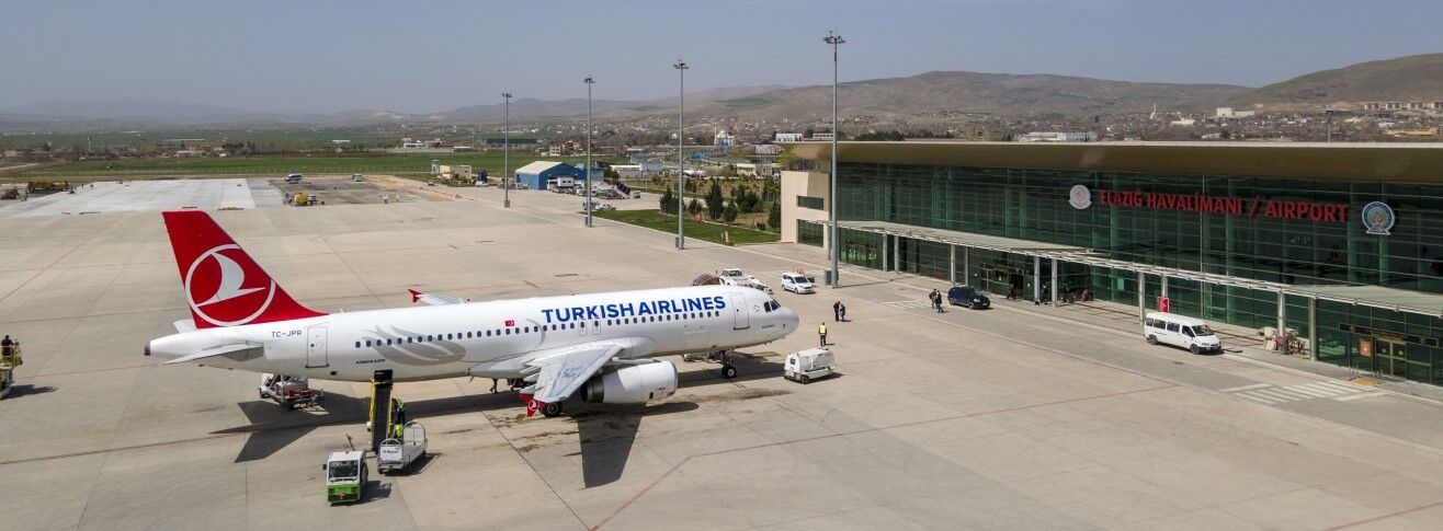 Elazığ Havalimanı Yolcu Trafiğinde Yüzleri Güldüren Artış